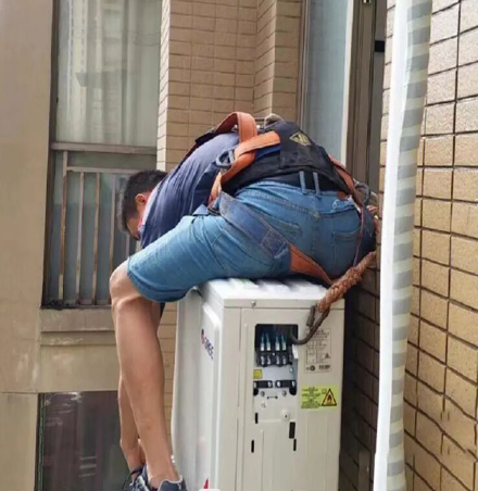 望城空调移机